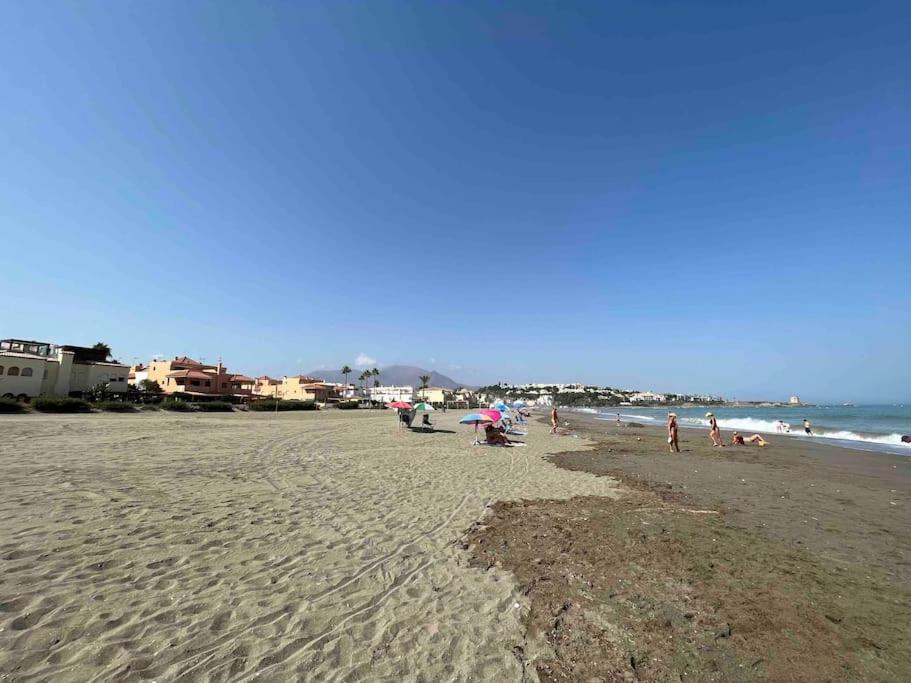 Atico Con Gran Terraza A 50 Metros De La Playa De Casares Apartment Сан Луис де Сабинияс Екстериор снимка